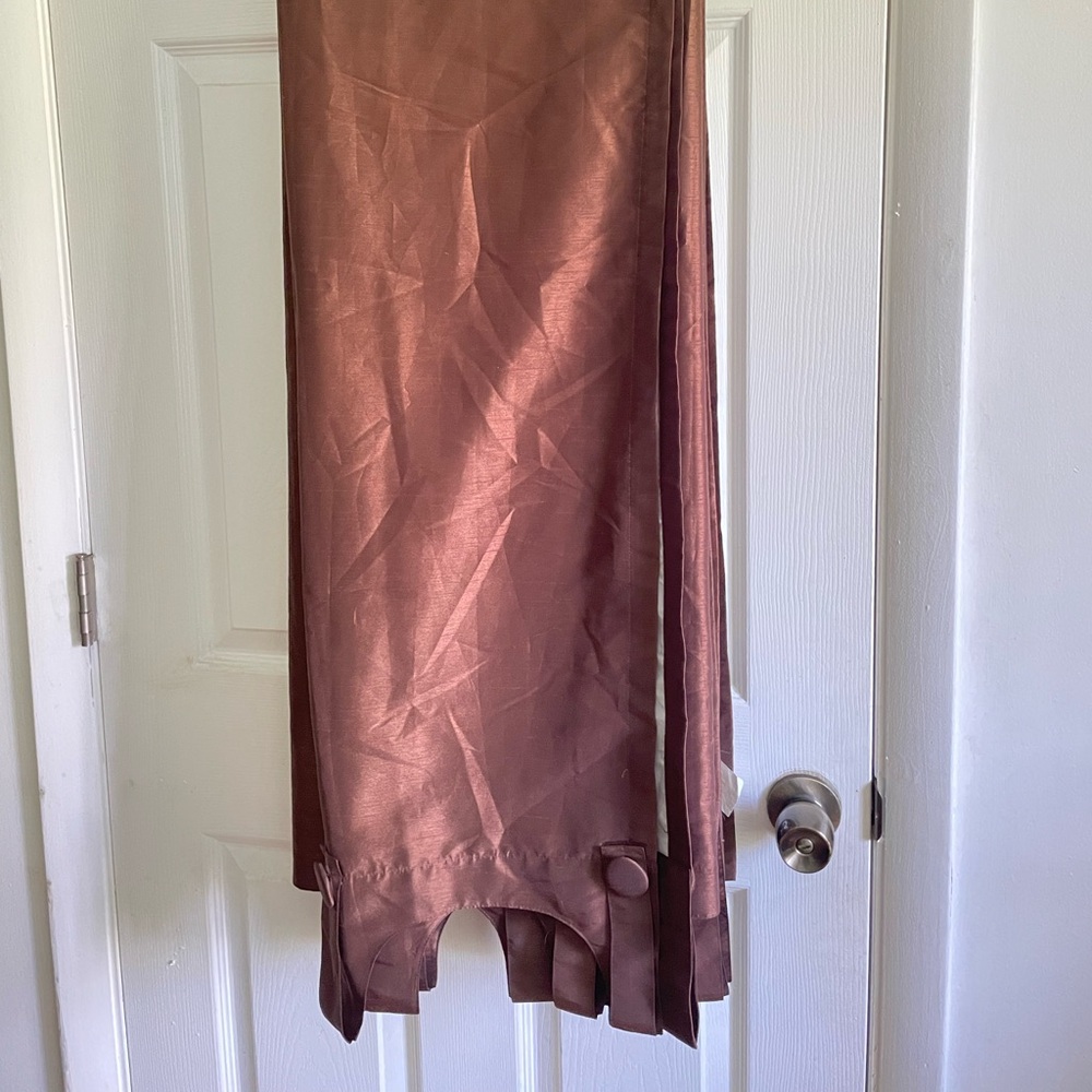 •Pier 1 Imports Curtains (Pair) - Picture 2 of 6